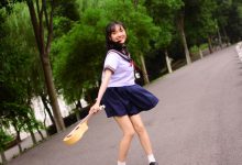制服美女清纯迷人写真图片-美图岛