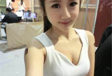 巨乳网红美女小精翎大眼萌妹甜美自拍照-美图岛