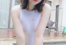 Coser小姐姐白银81 – 白色竞泳 [83P2V-480MB]-美图岛