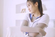 [妖精社视频] 2020.10.30 H2034 《思文-书柜前》 [1V/326M]-美图岛