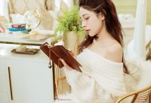[YALAYI雅拉伊]2022.02.22 NO.900 女友来探班 诗咏[41+1P／410MB]-美图岛