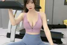 香草喵露露 - NO.36 小露乱撞 健身房瑜伽服自拍 [32P1V-486MB]-美图岛