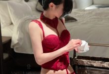 牛奶里的果汁 - 超美红色套装[27P-44MB]-美图岛