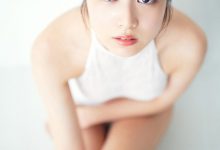 吉田莉桜「オトナの色香ｖｏｌ．１」　ＦＲＩＤＡＹデジタル写真集-美图岛