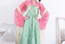 物恋传媒 NO.2297 嘟嘟-布鞋、白棉袜、古装、半脱袜子剧情[210P-1V-5.02G]-美图岛