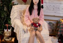 甜予摄影 NO.131 璇璇-板鞋、白棉袜、薄肉丝[13P+2V／10.1GB]-美图岛