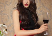 [Ligui丽柜] 2025.11.12 只有丝袜和红酒作伴的失恋女孩 微微 [63P-98MB]-美图岛